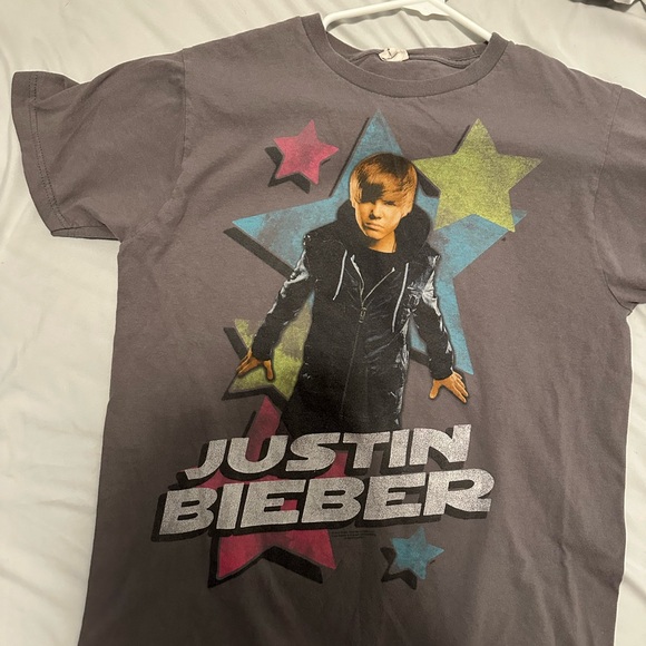 Justin Bieber Graphic Tee - Picture 1 of 1